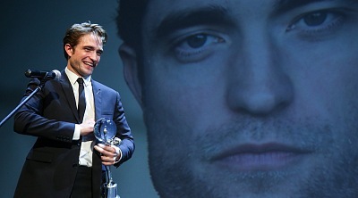 kto je datovania Robert Pattinson